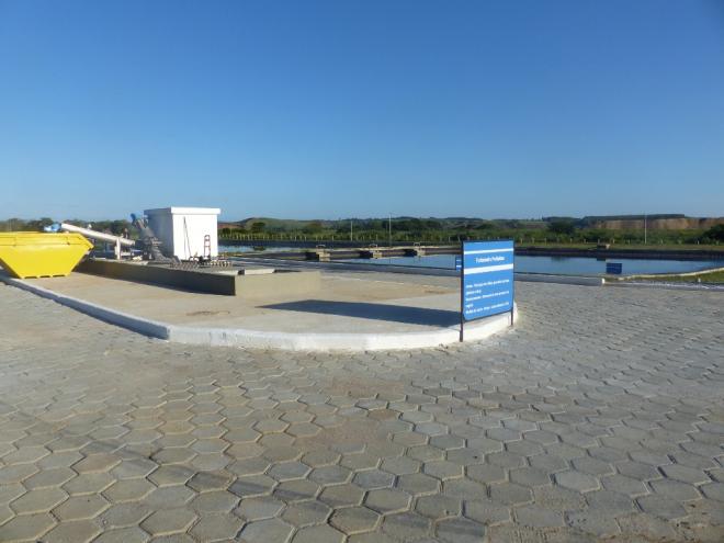 Estação de esgoto conta com quatro lagoas de tratamento