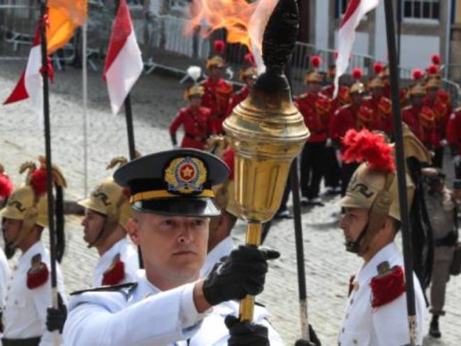A cerimônia tradicional é realizada em Ouro Preto