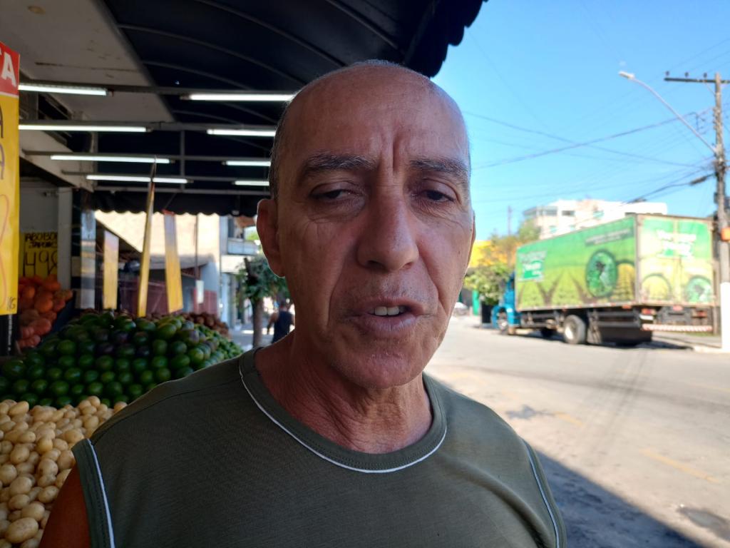 Gerson Gonçalves, 57, autônomo, bairro Alvorada Só tenho a agradecer a Deus por esta cidade. Aqui é lugar ótimo para se viver. Cidade limpa, sempre bem cuidada. O que precisa melhorar é a oferta de emprego, que precisamos de mais oportunidade.
