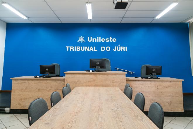 As atividades são parte do estágio obrigatório realizado pelos universitários dos últimos períodos do curso de Direito, sob a supervisão de professores