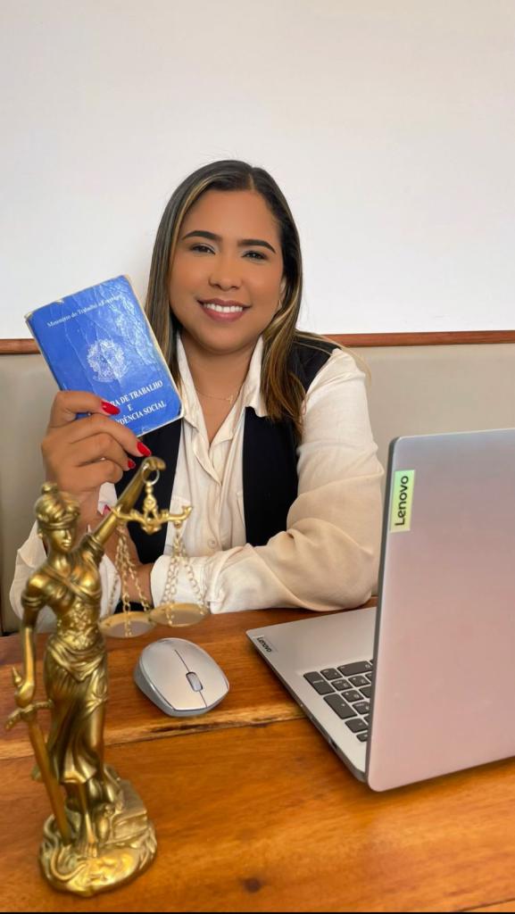 A advogada trabalhista Aline Regina Camilo da Silva alerta para que o trabalhador esteja atento às evoluções legais