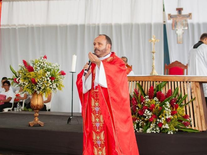 Padre Marcelo de Ávila, reitor do Santuário Diocesano, ressalta a importância da devoção a Maria