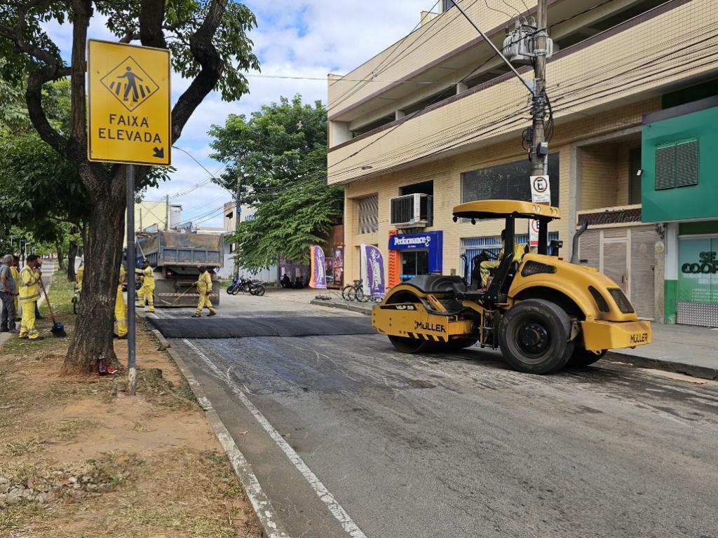 Trecho onde foi instalado o quebra-molas é marcado por imprudência de motoristas e motoqueiros e, em consequência, acidentes frequentes 