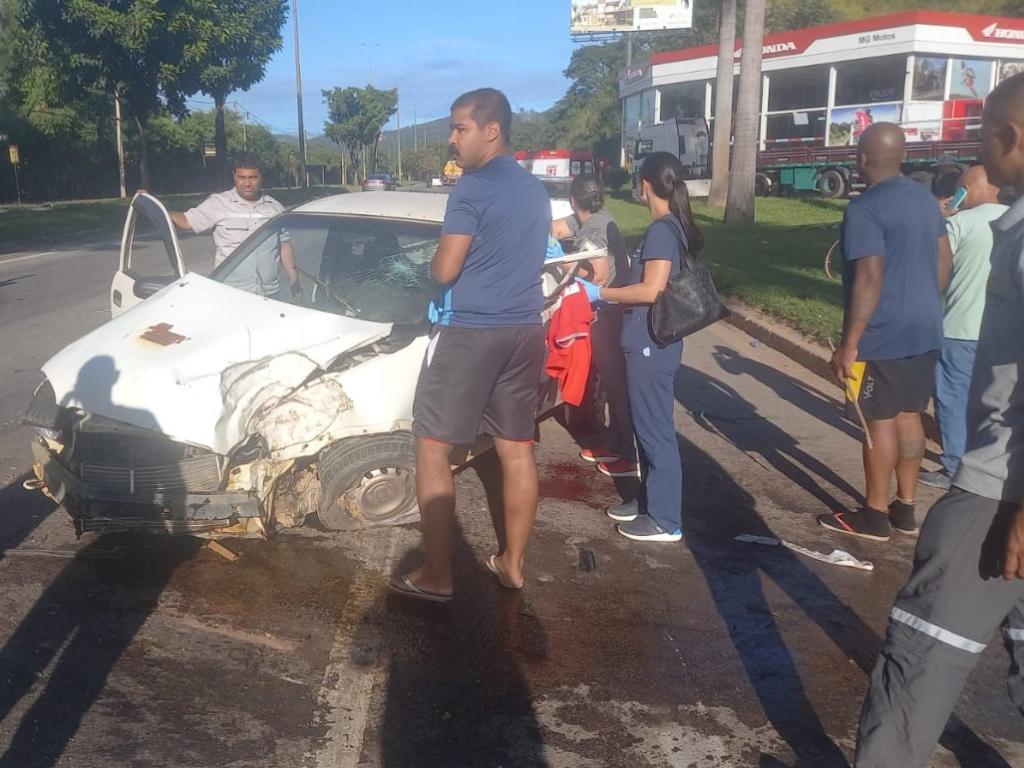 O acidente aconteceu neste trecho da avenida Pedro Linhares Gomes, no bairro Iguaçu em Ipatinga