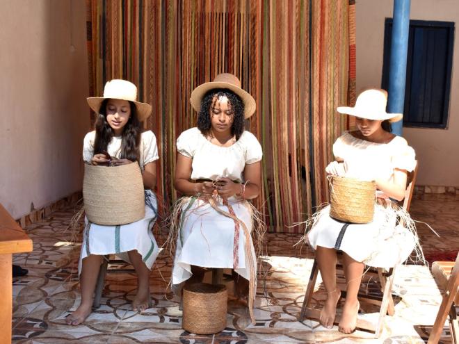 ''Ciranda do Indaiá'' revela novos talentos do artesanato