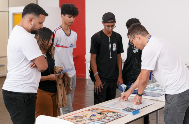 O benefício é exclusivo para estudantes ingressantes (calouros) da graduação