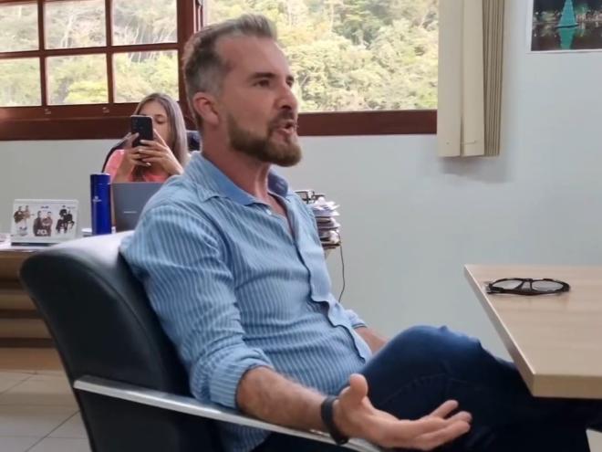 O prefeito Décio Geraldo dos Santos (PSB): ''Nos sentimos traídos, faltou transparência, faltou negociação
