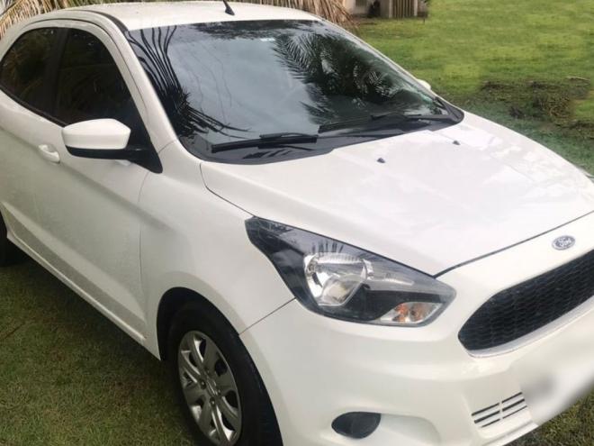 A versão foi informada à PM na portaria do Hospital Márcio Cunha, depois que a jovem saltou do carro de aplicativo, apreensiva com o comportamento do motorista 