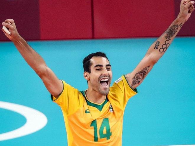 Douglas Souza vai atuar pelo clube celeste nesta temporada