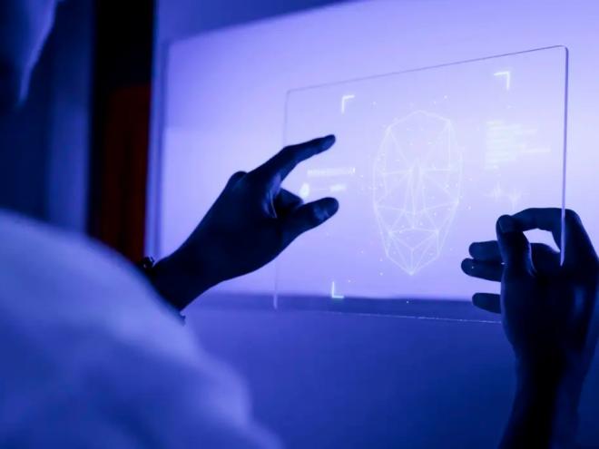 Organização internacional encontrou 170 imagens em banco de dados