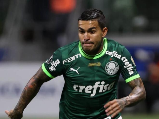 Atacante está acertando detalhes de seu negócio com o time mineiro