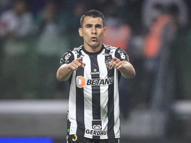 Zagueiro paraguaio está perto de voltar ao Atlético