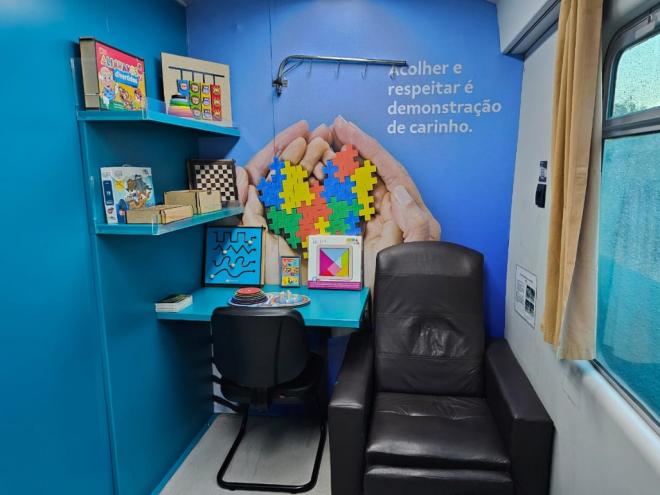 A iniciativa contou com a consultoria de instituições especializadas e é voltada para a inclusão e o conforto dos passageiros