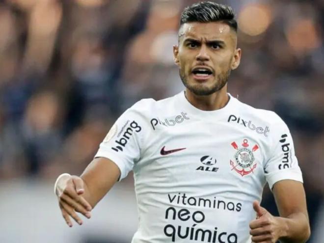Fausto Vera não foi relacionado para os últimos jogos do Timão e deve fechar em breve com o Galo