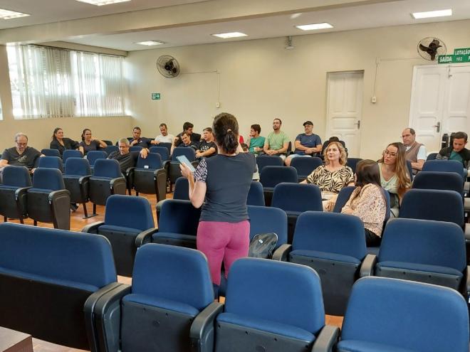 Em assembleia, professores se comprometeram com a revisão de conteúdos na retomada do calendário 