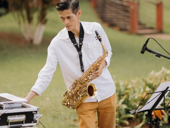 O instrumentista em ação na música: guinada na vida