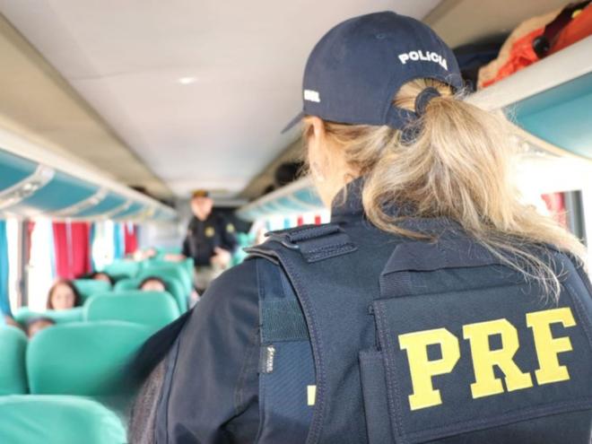Policiais rodoviários federais foram acionados para o registro da ocorrência nesta segunda-feira 