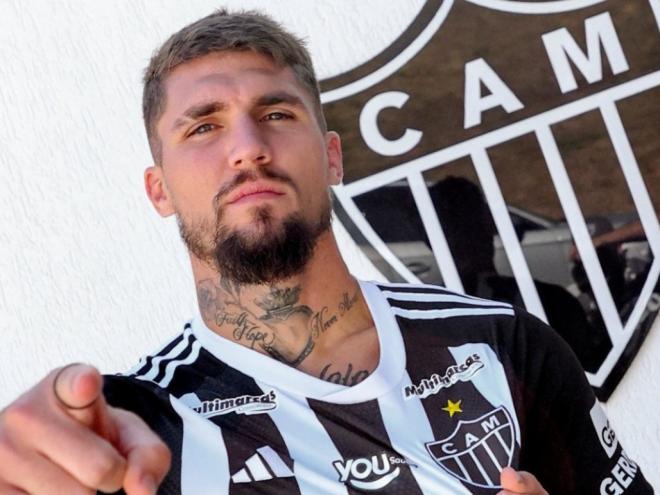 O zagueiro só vai poder estrear com a camisa alvinegra a partir do dia 10 de julho