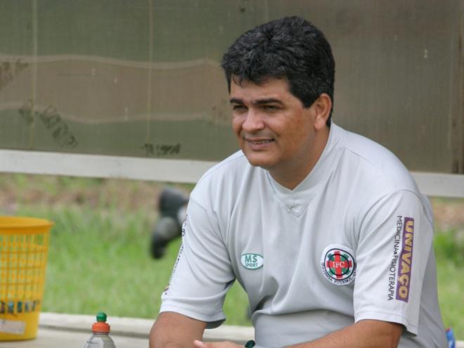 Ney Franco assume o desafio de colocar o Joinvile novamente no cenário nacional do futebol