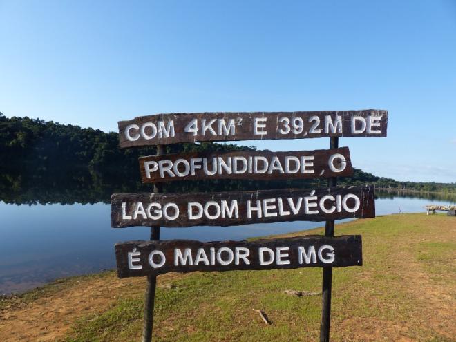 O parque tem cerca de 40 lagoas, sendo a Dom Helvécio a mais famosa 