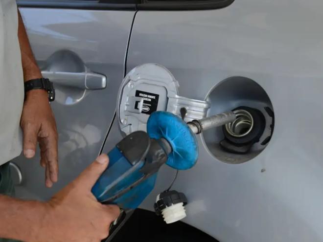 Impacto para consumidor deve ser de R$ 0,15 por litro do combustível