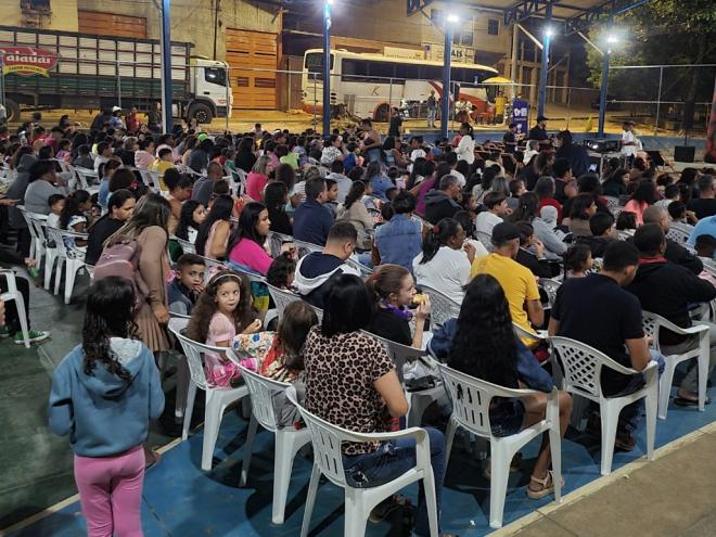 Sessões serão realizadas em escolas públicas e praças de quatro bairros da cidade