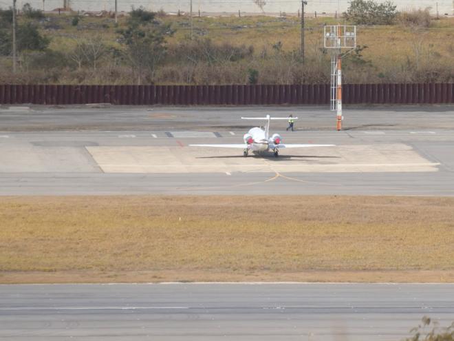 Serão construídos 12 hangares para acomodarem aeronaves particulares