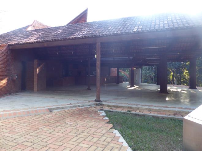 Empresa a ser contratada poderá explorar estrutura do restaurante do parque