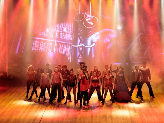 Broadway Night?s, O Musical