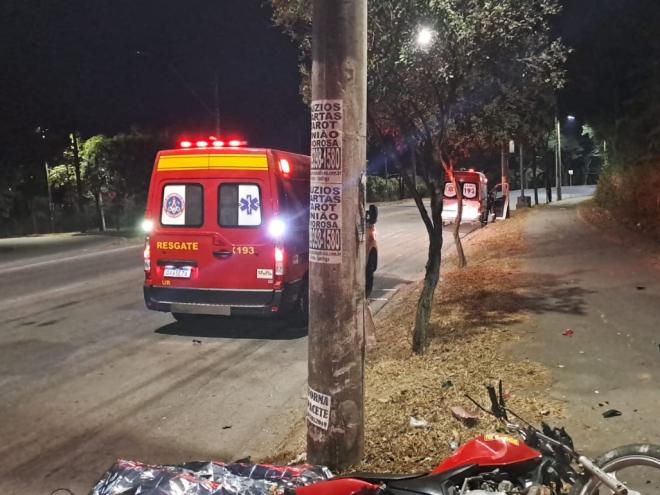 O acidente aconteceu na madrugada desta segunda-feira, na pista da BR-381 sentido ao bairro Horto em Ipatinga