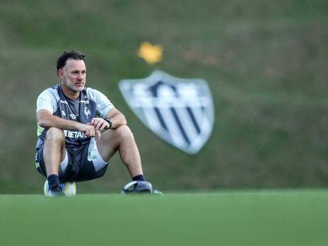Time comando por Gabriel Milito se prepara para as oitavas da Copa do Brasil