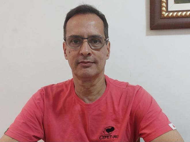 Professor Adilson Mendes considera que seria improvável uma paralisação dos serviços de forma global e indefinida