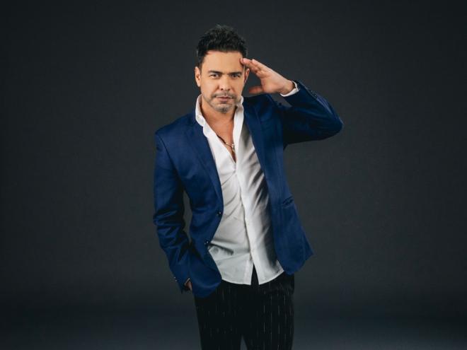 Zezé Di Camargo anuncia show ''Navegando com Amigos