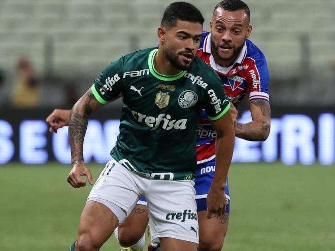 O ipatinguense Tabata vai defender o Internacional, clube com o qual assinou vínculo até 2027