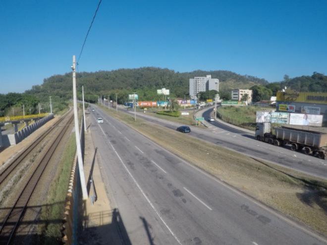 Trecho da BR-381 que corta o município de Ipatinga