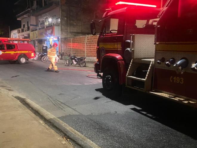 Incêndio ocorreu em residência no Bom Jardim, por causa de um curto circuito em um dos quartos