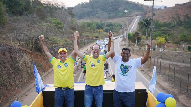 Ato político foi realizado no sábado (7)