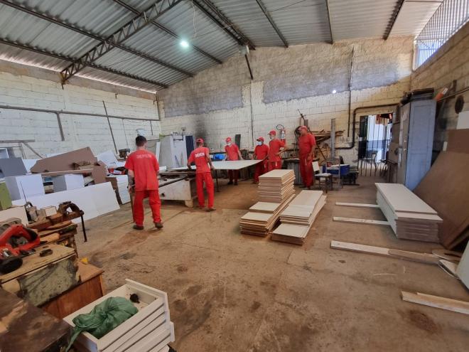 Para participar do trabalho de ressocialização, os detentos passam por uma seleção