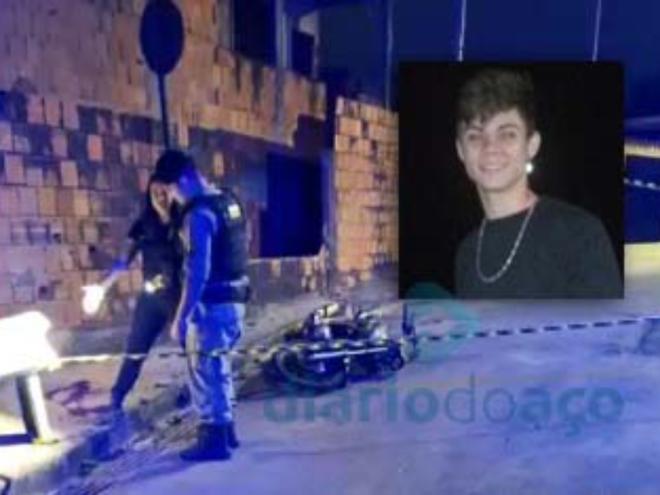 Maxsuel Alves dos Santos, de 22 anos, foi assassinado na frente de familiares e várias testemunhas 