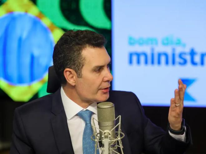 Meta do programa será antecipada, revela ministro Jader Filho