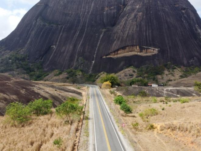MGC-418 é a principal ligação de Minas Gerais com o litoral Sul da Bahia