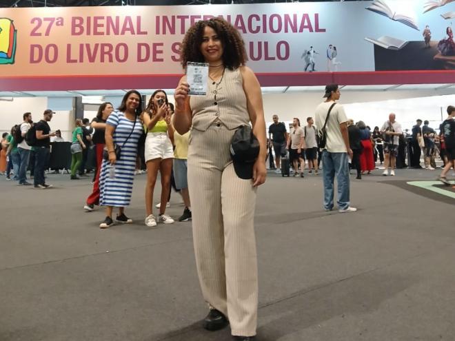 Neste mês, Carla foi convidada para ir à Bienal Internacional do Livro de São Paulo
