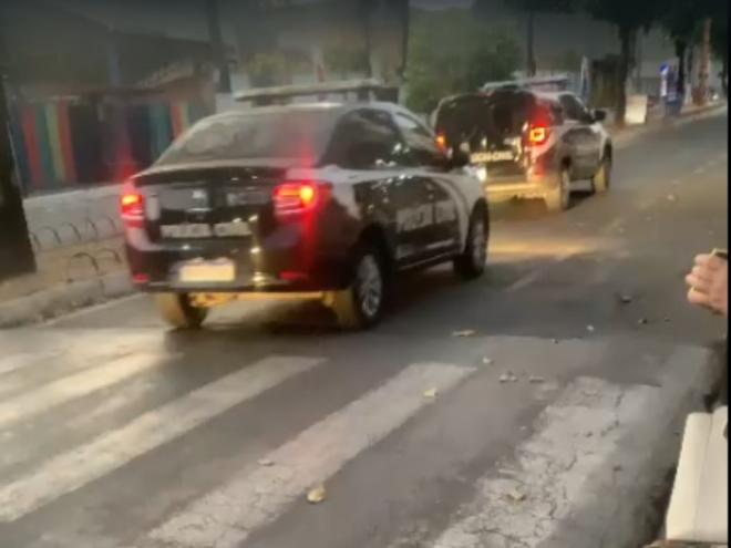 Forças policiais cercam diversos pontos em bairros de Timóteo nesta quinta-feira 