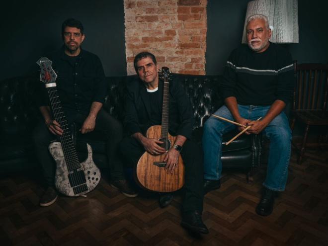 Os fãs podem conferir os sucessos da banda Catedral