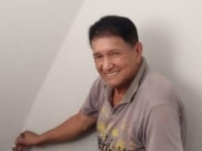 A brincadeira favorita de Ademir Borges, de 72 anos, era jogar futebol