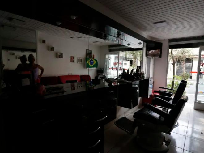 Um dos principais diagnósticos do problema é que a empresa privada não fez investimentos necessários para sustentar o abastecimento de energia da capital paulista e nem sequer as podas necessárias para evitar danos à rede elétrica foram feitas dentro do cronograma