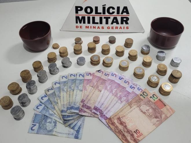 Porta foi arrombada e ladrão levou o dinheiro trocado que encontrou no caixa 