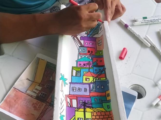 Adolescentes desenvolvem diversos formatos de arte a partir de suas vivências pessoais