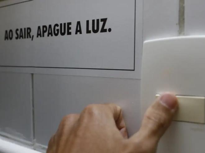 Quando são aplicadas as bandeiras vermelha ou amarela, a conta sofre acréscimos