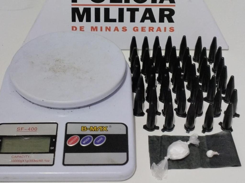 Denúncias levaram equipe da 85ª Cia PM a desmontar o ponto do tráfico no Alegre 